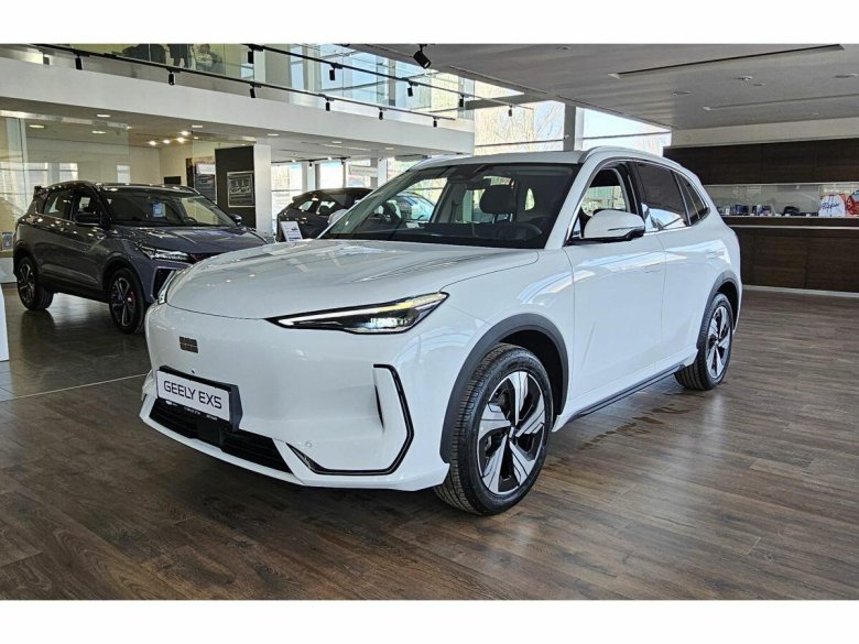 Новая geely