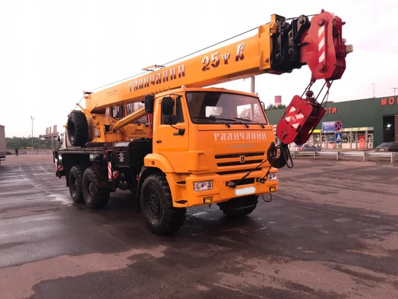 КС 55713-5в автокран 25т КАМАЗ-43118