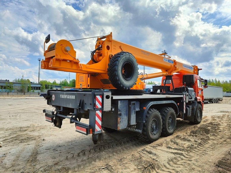 Автокран камаз