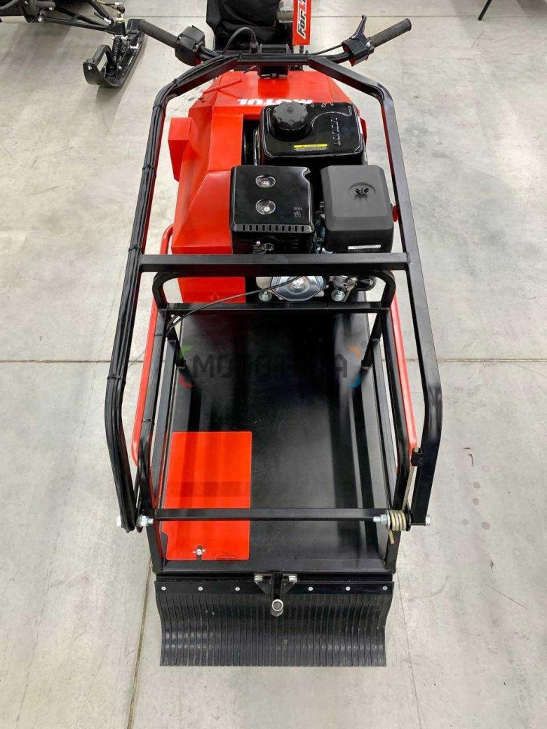 Мотобуксировщик бурлак