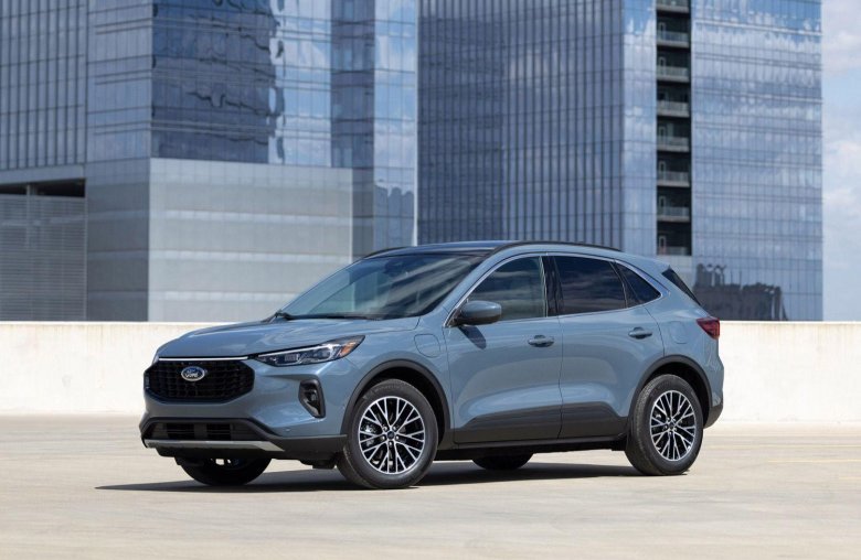 Форд Эскейп 2023