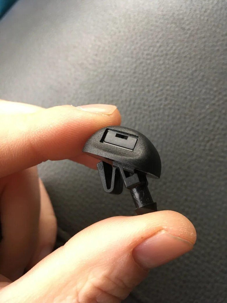 Форсунки омывателя лобового стекла Ситроен с5