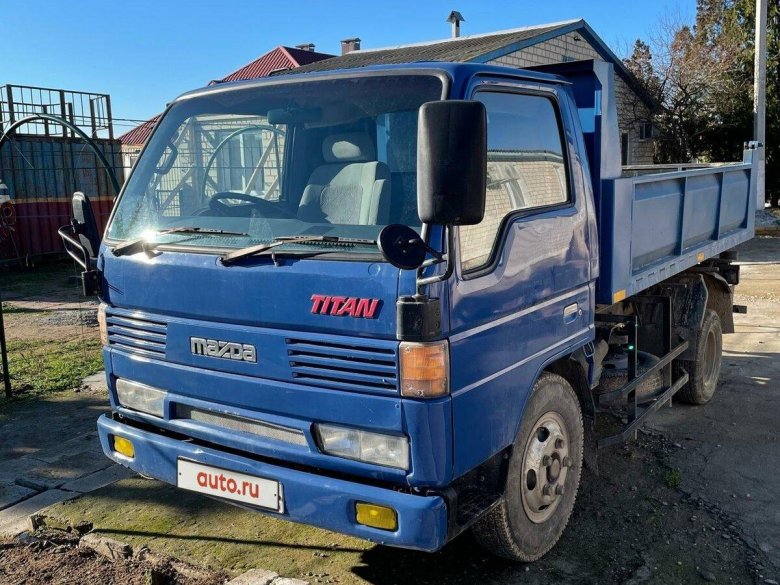 Mazda titan самосвал