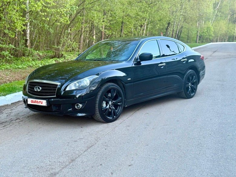 Infiniti m iv m37