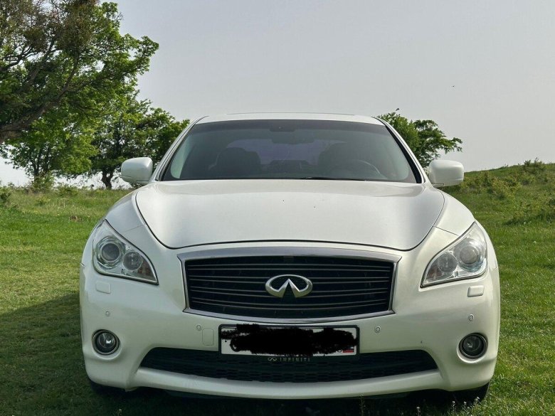 Infiniti m iv