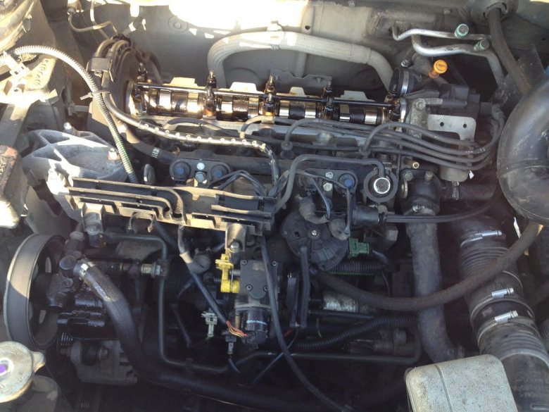 Иран Кондор Саманд 1.8