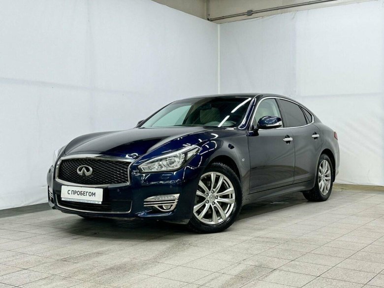 Инфинити м
