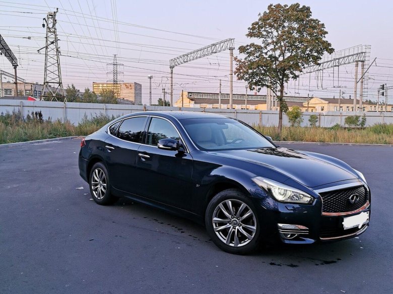 Infiniti q70 3.7