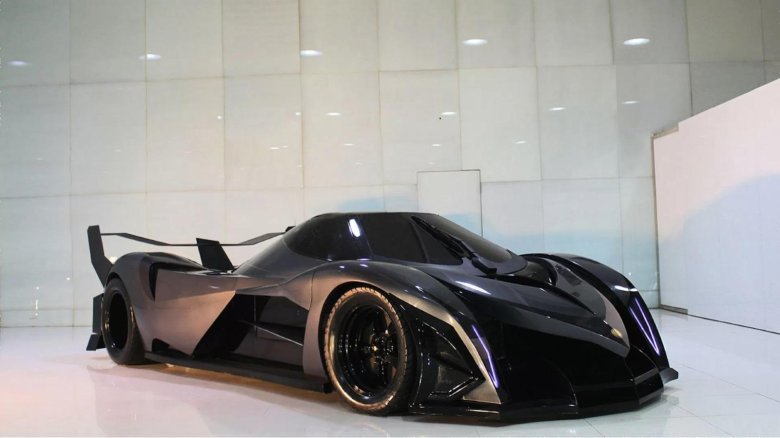 Машина гиперкар devel sixteen