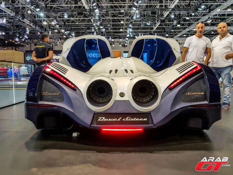Devel Sixteen салон