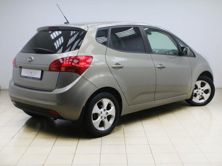 Киа Венга 2022