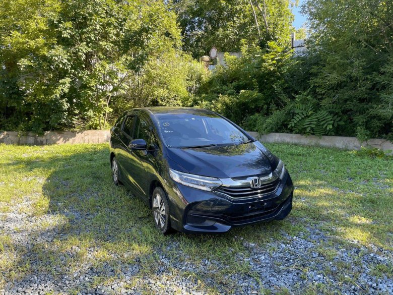 Honda Shuttle Hybrid 2015