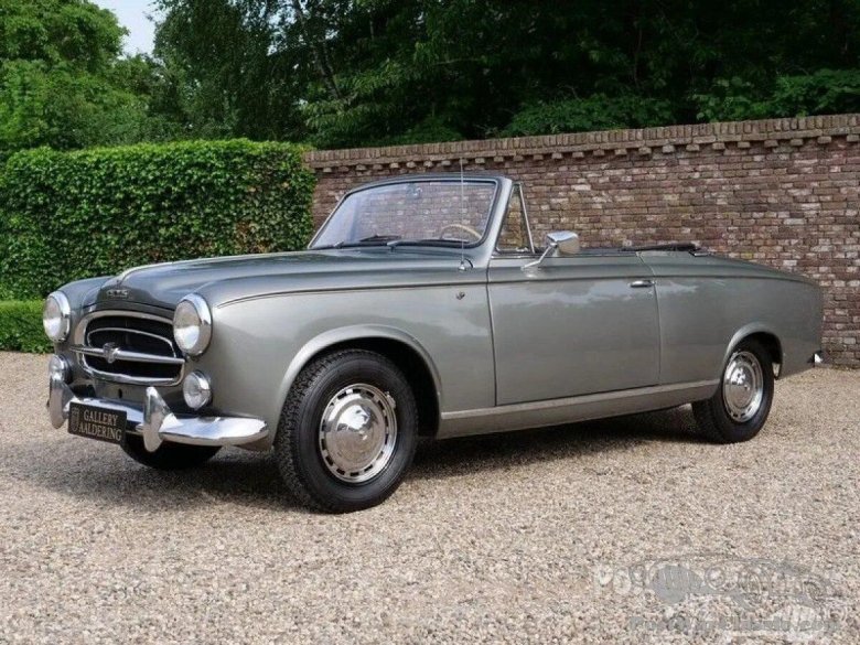 Peugeot 403 convertible