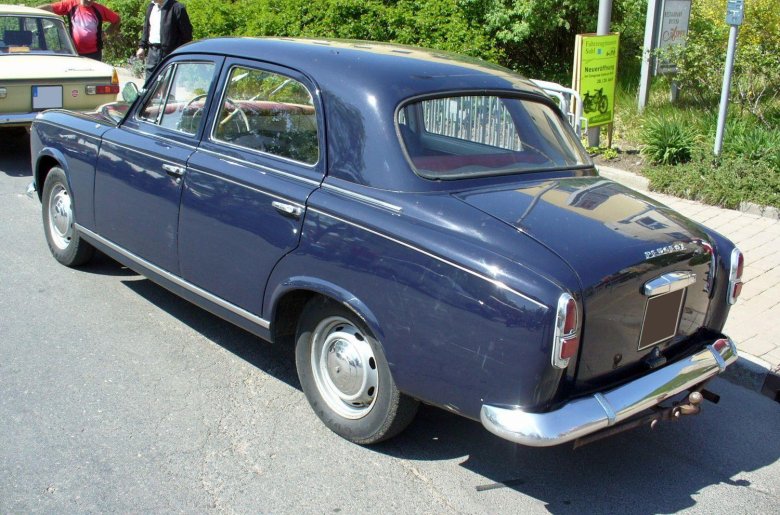 Peugeot 403