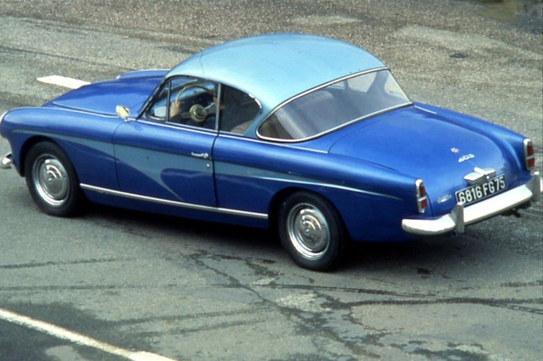 Peugeot 403