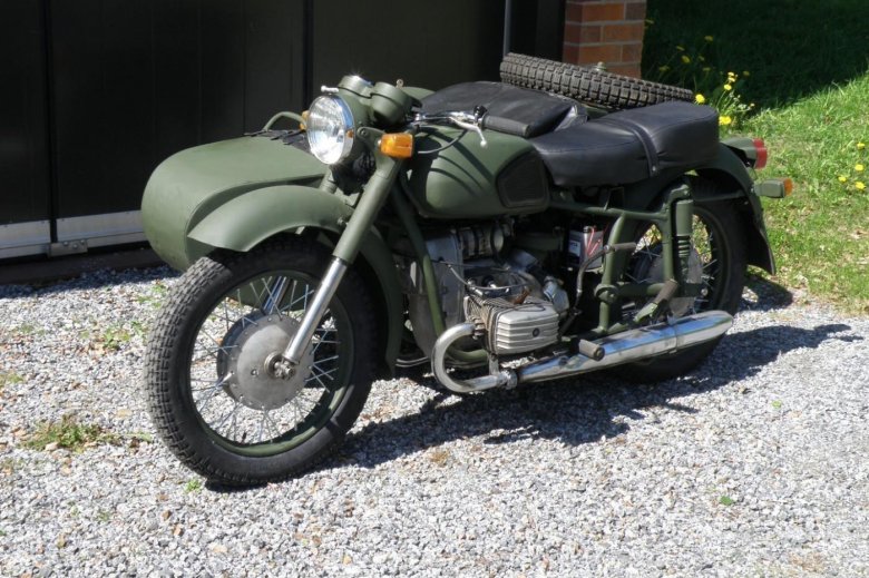 Мотоцикл Днепр МТ 10