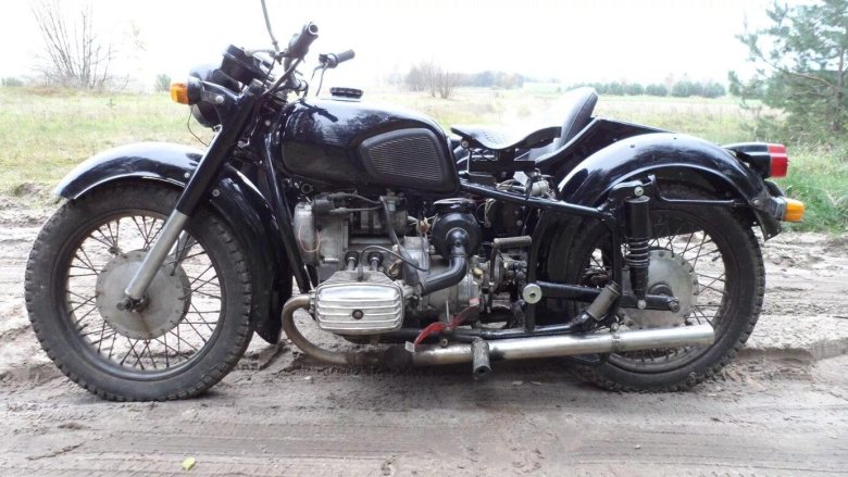 Мотоцикл Днепр МТ 11