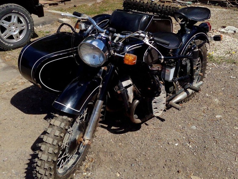 Мотоцикл Днепр 1983 года