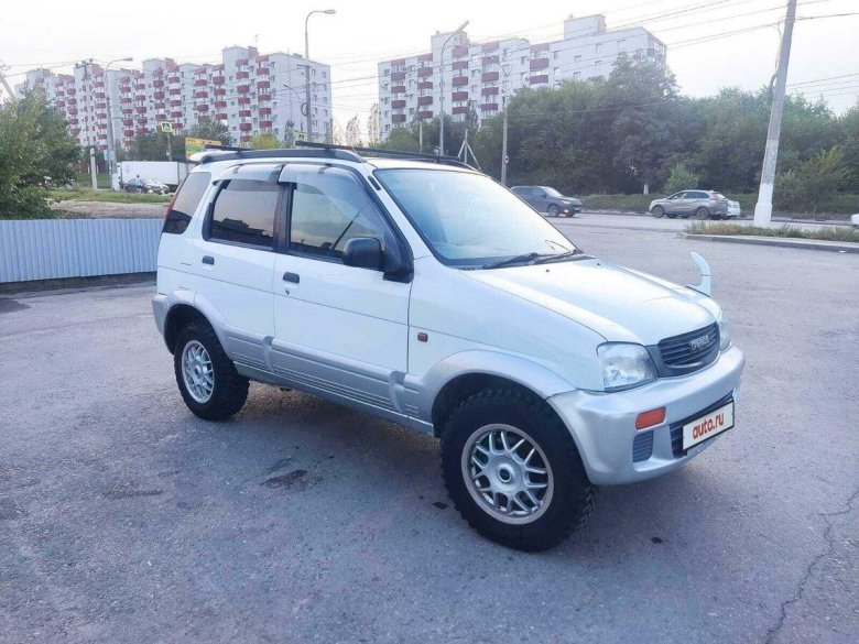 Дайхатсу Териос j100