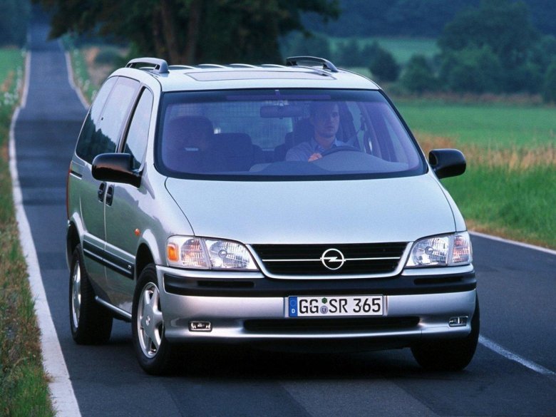 Opel Sintra 1996