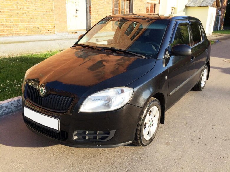 Шкода фабия 2013 черная