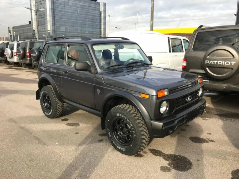 Нива 2121 Бронто