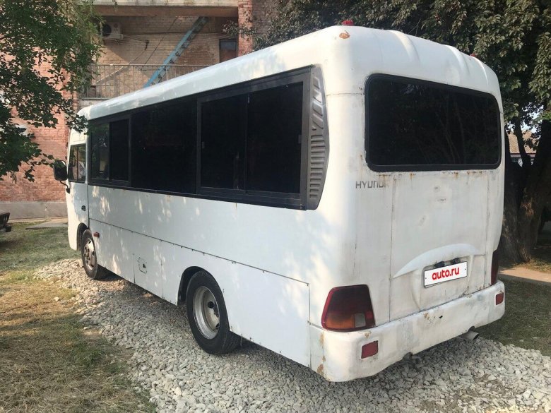 Хендай каунти автобус