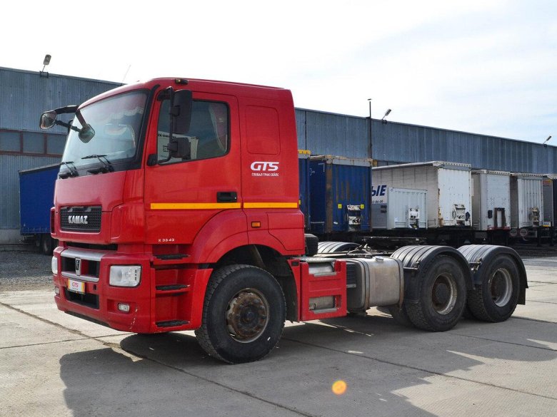 Камаз тягач 65806
