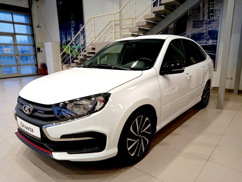 Granta sportline лифтбек 2024