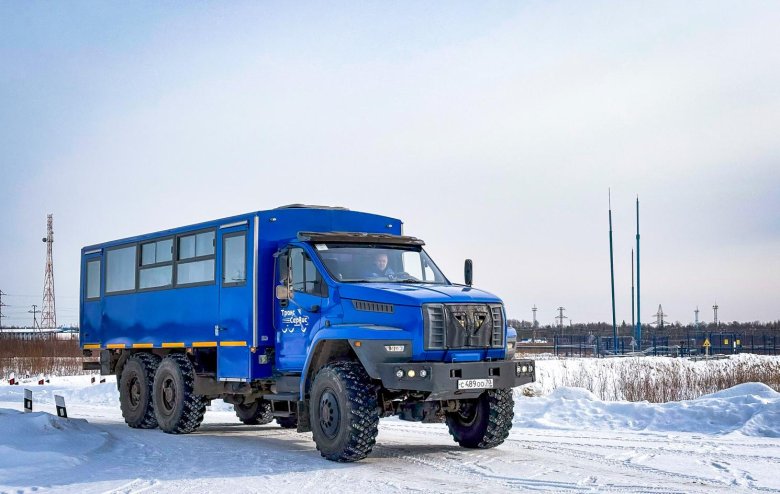 Вахтовый автобус урал некст