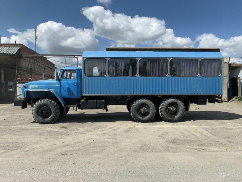 Урал 3255 вахтовка