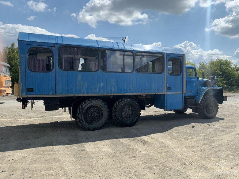 Урал 3255 вахтовка