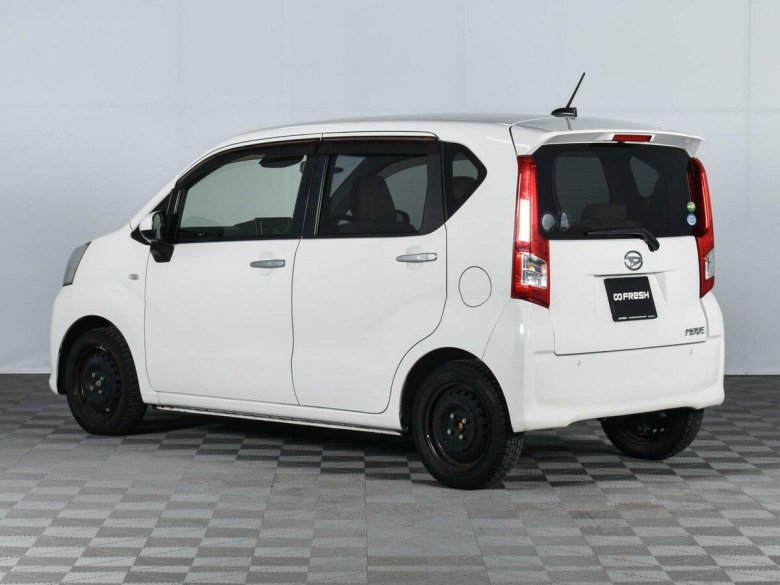 Daihatsu move 2016
