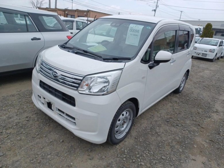 Daihatsu move 2018