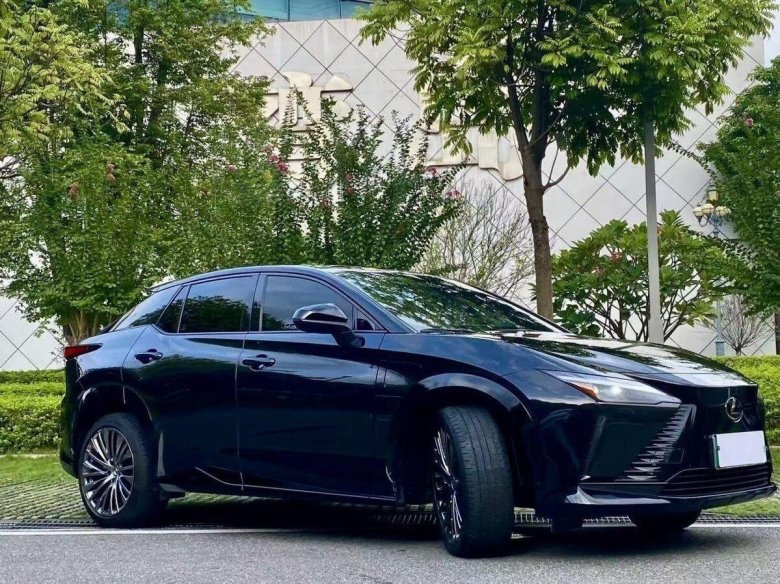 Lexus rz 450 e