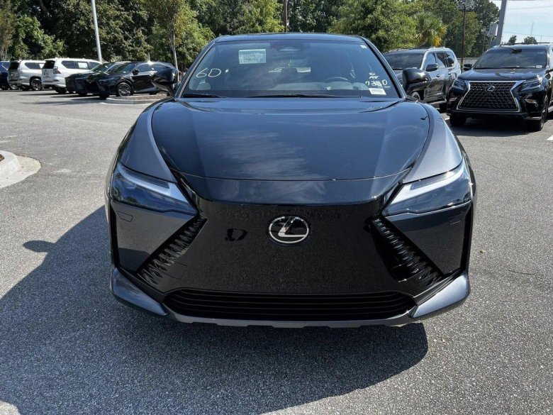 Lexus rz 450e 2023