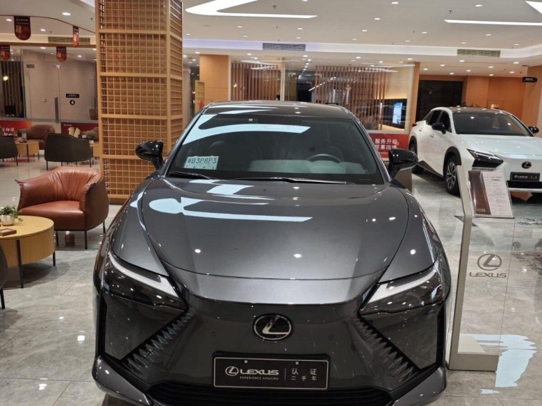 Lexus rz 450e 2023