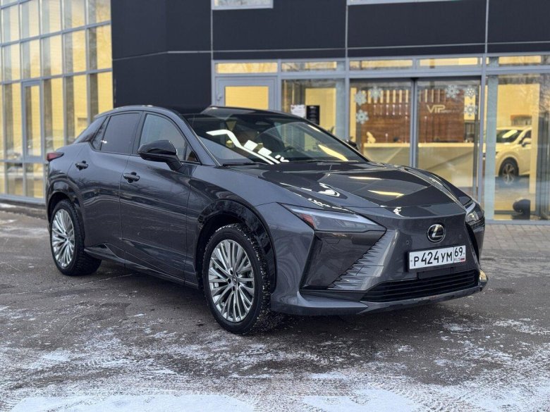 Серый лексус