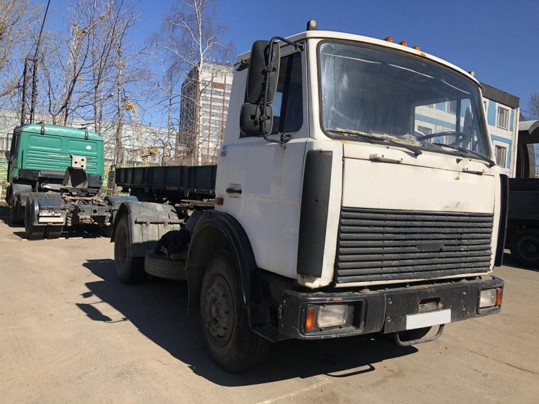 МАЗ седельный тягач 5433