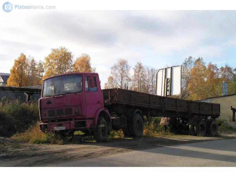 МАЗ седельный тягач 5433