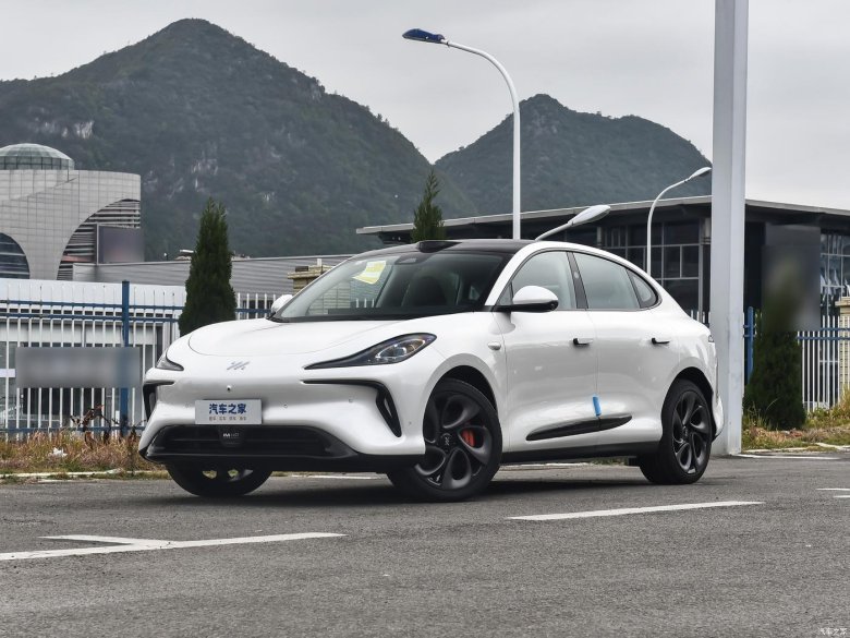 Электрический автомобиль китайский
