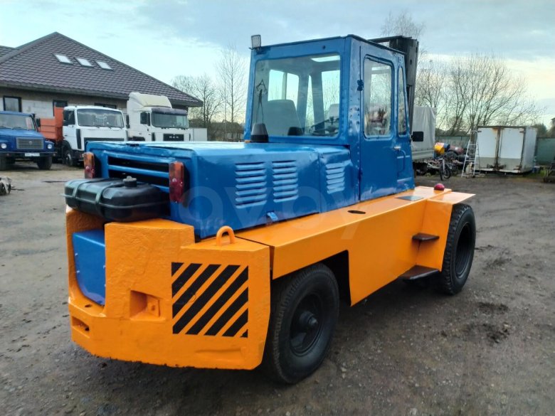 Львовский погрузчик 40810 вилочный