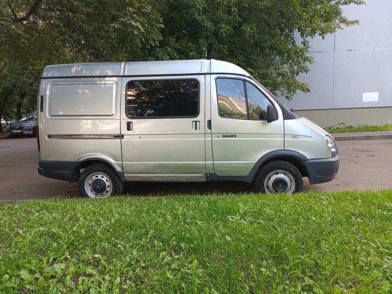 ГАЗ 2752 цельнометаллический фургон