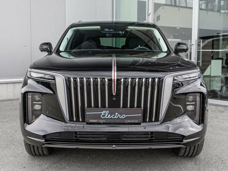 Китайский элитный кроссовер