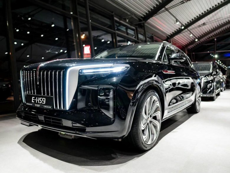 Электромобиль hongqi e hs 9