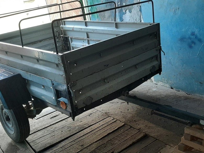 Прицеп бортовой