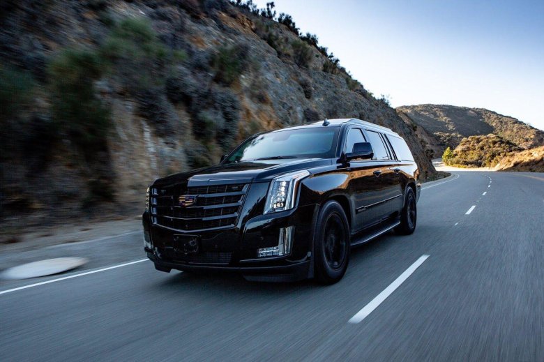 Новый cadillac escalade