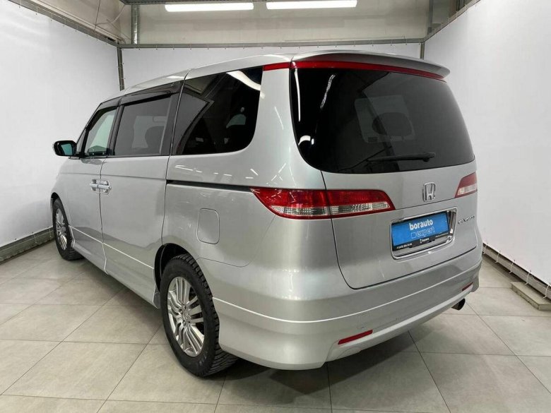 Хонда элюзион