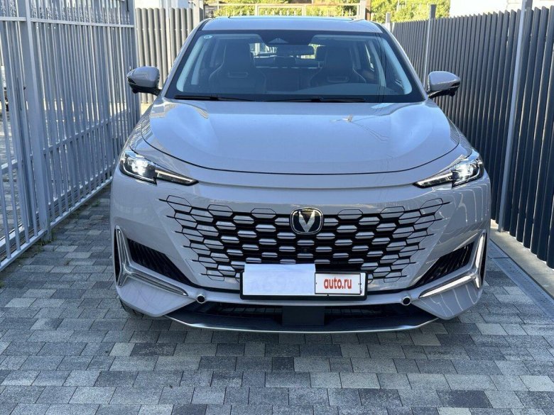 Changan uni k серый