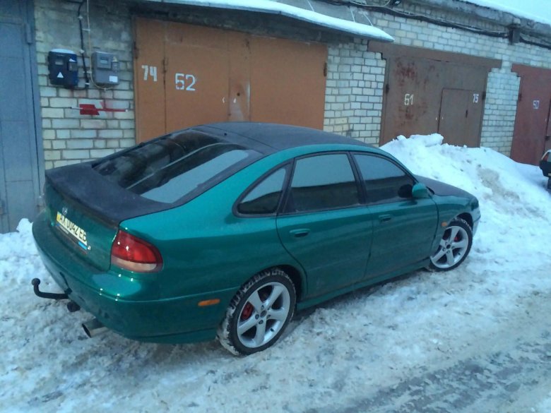 Мазда 626 зеленая